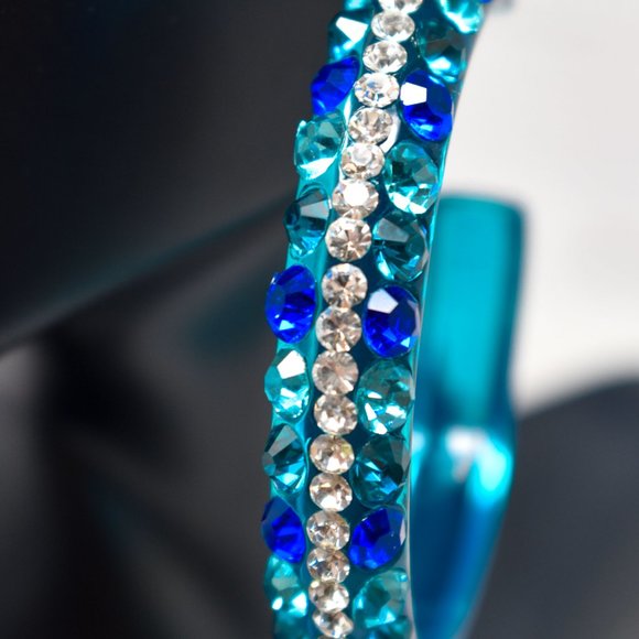 2.5" Clear Teal Lucite Blue Tones Rhinestone Hoops - Picture 10 of 10